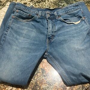 Men Levi’s 34 x 30 Jeans